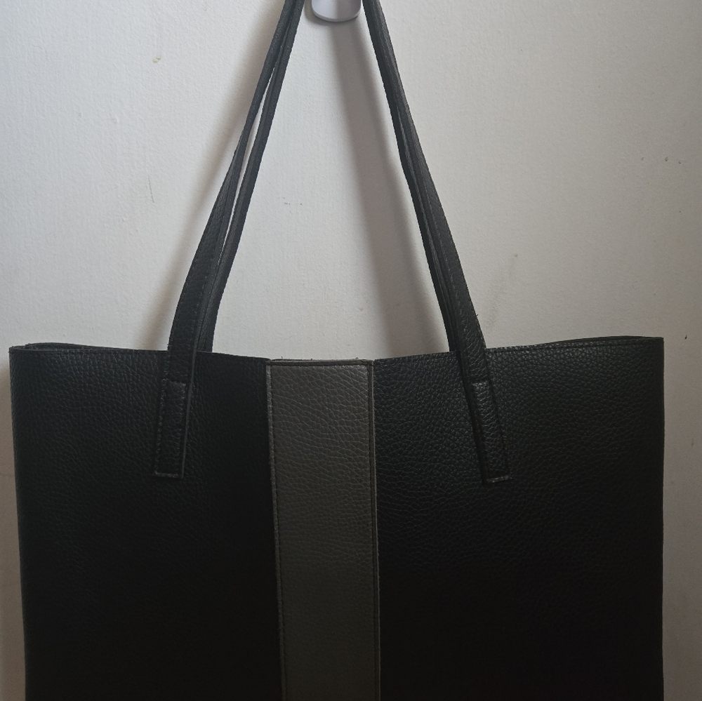 Vince Camuto Black Grained Leather Tote